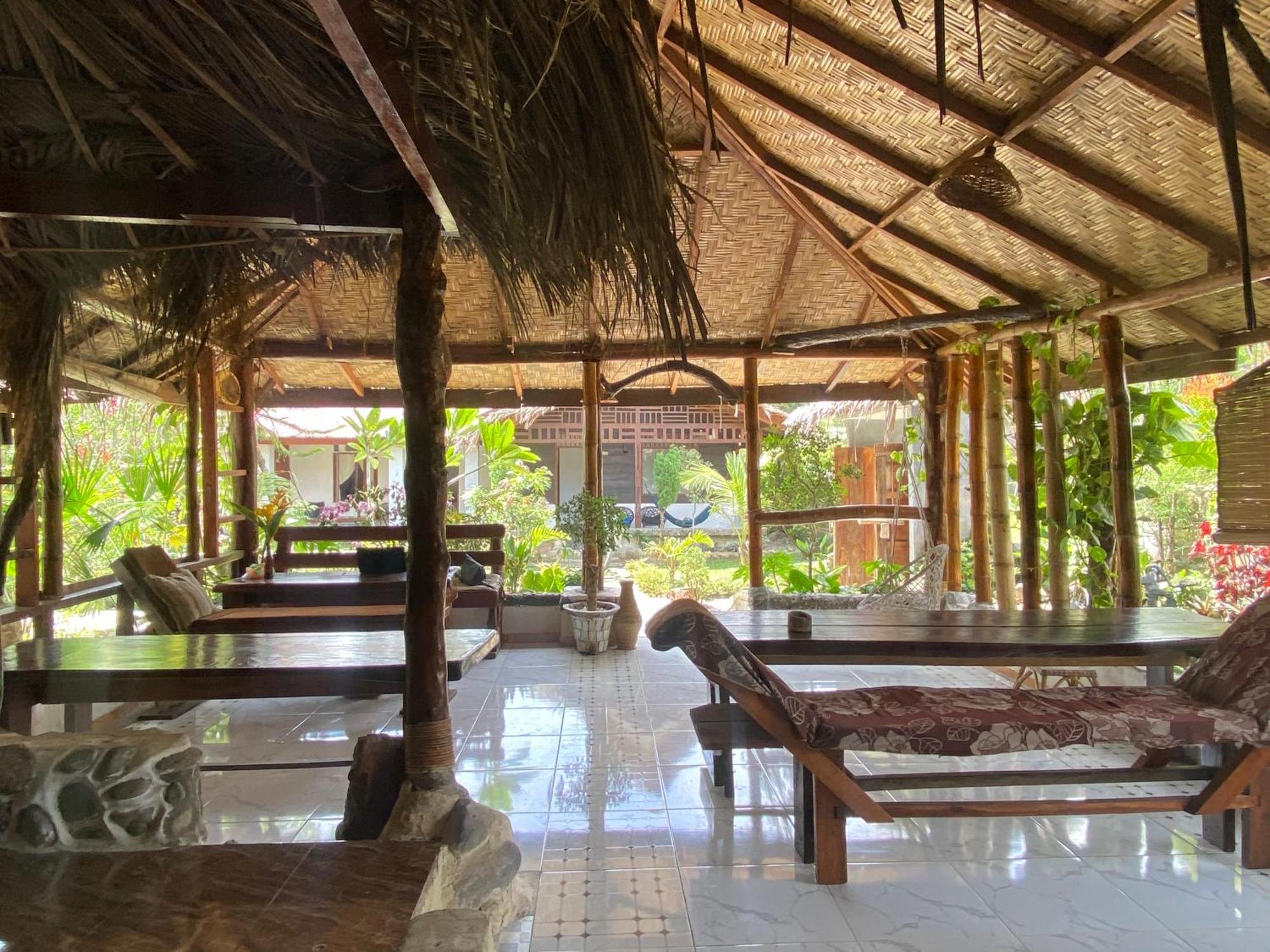 Villa Paradise Букит Лаванг Екстериор снимка